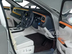 Toyota Century with Curtains RHD Right Hand Drive Silver Special Edition 1/18 Model Car Autoart 78770