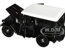 Toyota FJ40 Land Cruiser Black with White Top 1/24 Diecast Model Car Motormax 79323BK