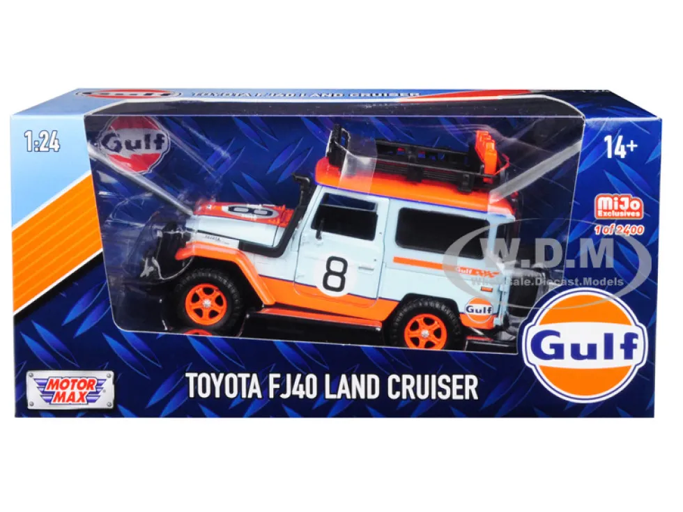 Toyota FJ40 Land Cruiser #8 Gulf Oil White Limited Edition 2400 pieces Worldwide 1/24 Diecast Model Car Motormax 79658
