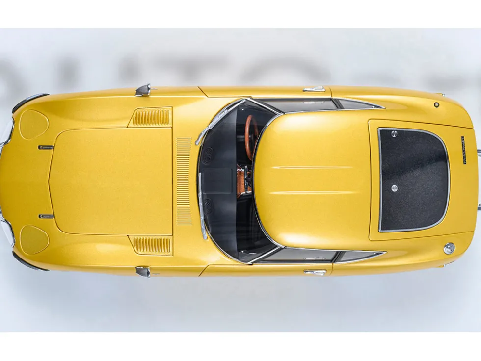 1967 Toyota 2000GT RHD (Right Hand Drive) Gold Metallic 1/18 Model Car by Autoart
