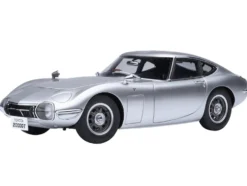 1967 Toyota 2000GT RHD (Right Hand Drive) Silver Metallic 1/18 Model Car by Autoart