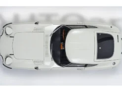 1967 Toyota 2000GT RHD (Right Hand Drive) White 1/18 Model Car by Autoart