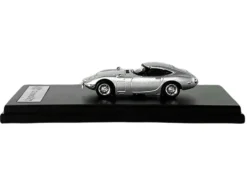 Toyota 2000GT RHD Right Hand Drive Silver Metallic 1/64 Diecast Model Car LCD Models LCD64029SI