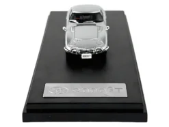 Toyota 2000GT RHD Right Hand Drive Silver Metallic 1/64 Diecast Model Car LCD Models LCD64029SI
