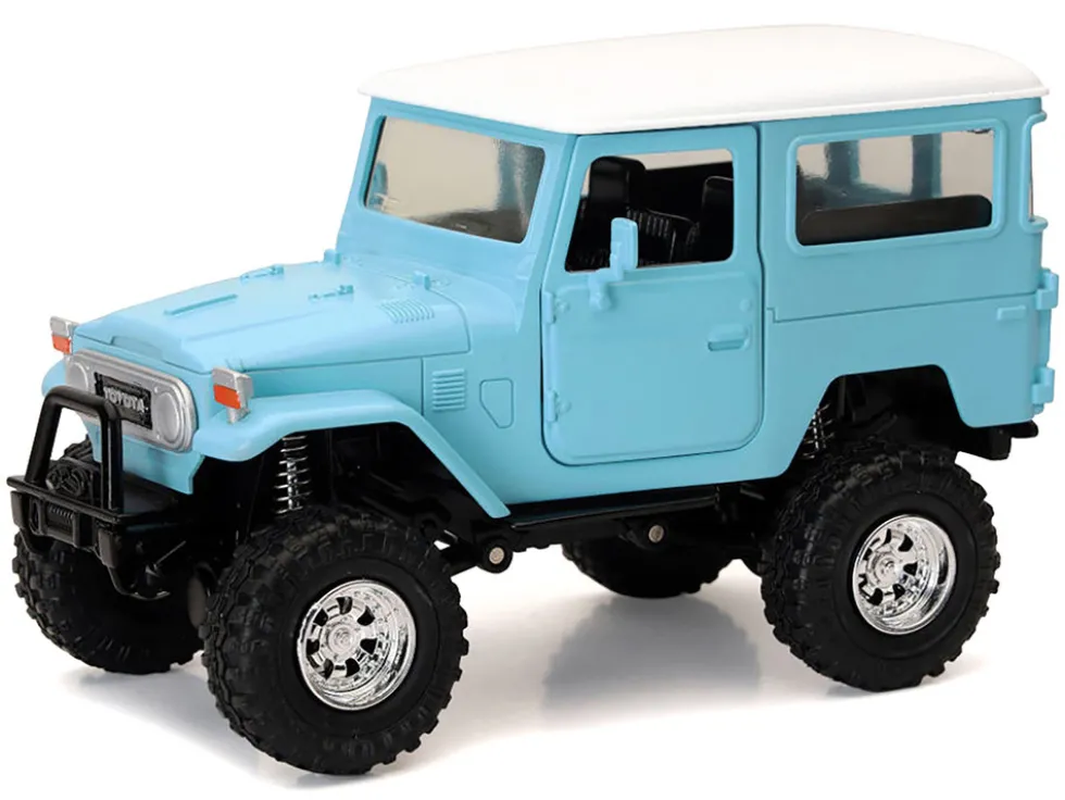 Toyota Land Cruiser FJ40 Light Blue with White Top "Xtreme Off-Road" Series 1/24 Diecast Model by New Ray