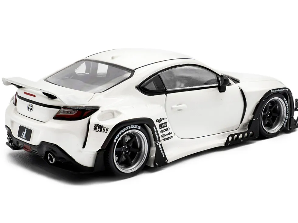 2022 Toyota Pandem GR86 White Metallic 1/43 Diecast Model Car by Solido