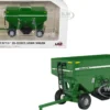 Unverferth 630 Grain Wagon Green 1/64 Diecast Model SpecCast UBC057