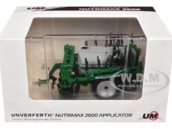 Unverferth NutriMax 2600 Applicator with Dual Wheels Green 1/64 Diecast Model by SpecCast