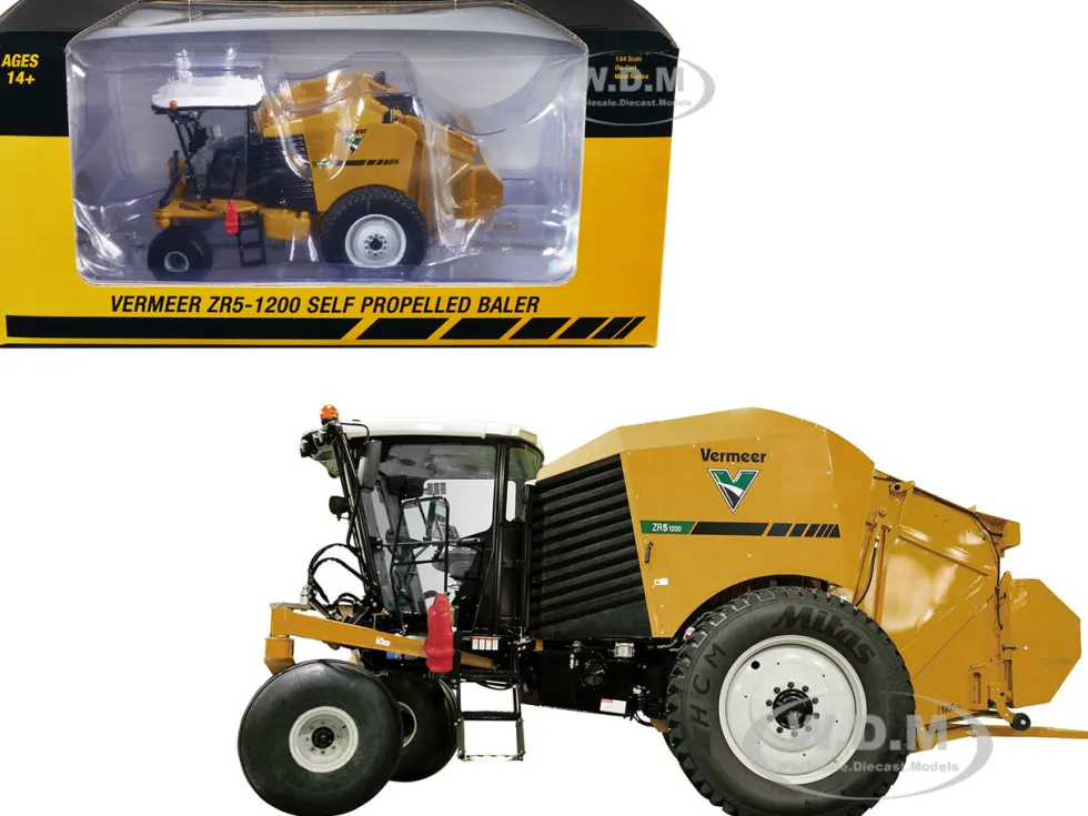 Vermeer ZR5-1200 Self Propelled Baler Yellow Bale 1/64 Diecast Model SpecCast VMR004