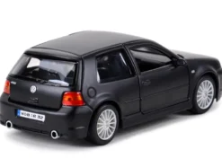 Volkswagen Golf R32 Matt Black Special Edition Series 1/24 Diecast Model Car Maisto 31290