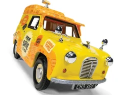 Wallace & Gromit Austin A35 Van Collection Set of 3 Pieces Diecast Model Cars Corgi CC80505