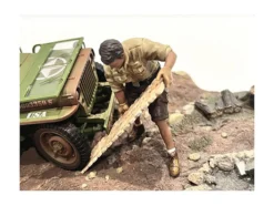 4X4 Mechanic Figure 8 with Board Accessory for 1/18 Scale Models American Diorama AD18018