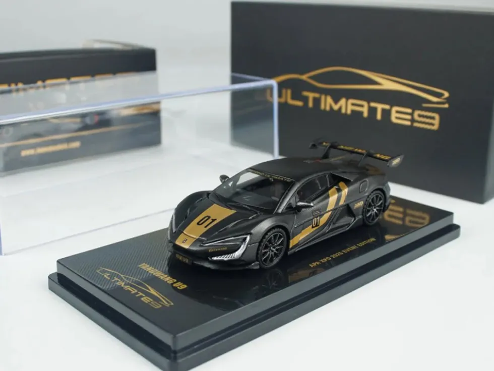 Yangwang U9 #01 Carbon Fiber with Gold Stripes "APA XPO 2025 Event Edition" 1/64 Diecast Model Car by Inno Models